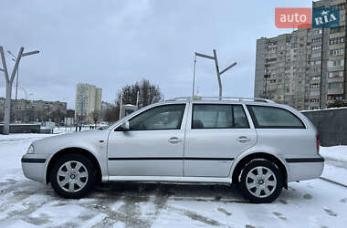 Универсал Skoda Octavia 2003 в Харькове