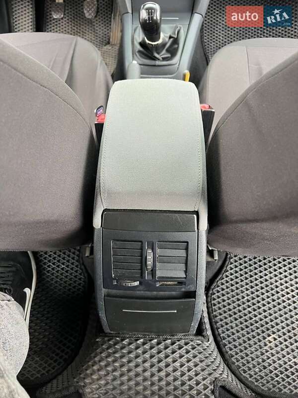 Универсал Skoda Octavia 2005 в Львове