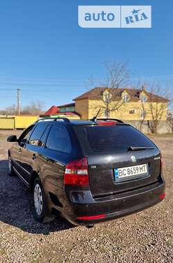 Универсал Skoda Octavia 2011 в Бродах