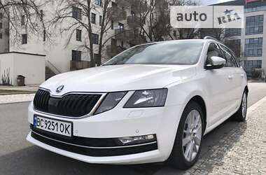 Универсал Skoda Octavia 2017 в Трускавце