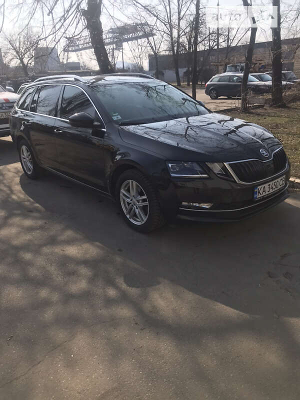 Универсал Skoda Octavia 2019 в Киеве