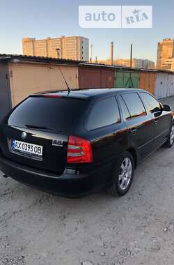 Універсал Skoda Octavia 2006 в Харкові