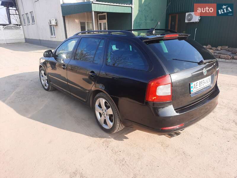 Універсал Skoda Octavia 2010 в Кривому Розі