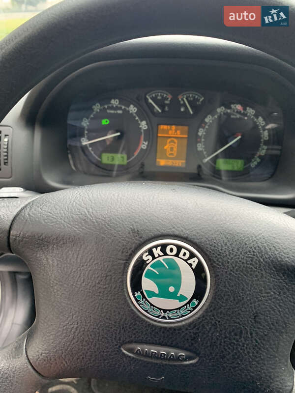 Універсал Skoda Octavia 2007 в Рівному