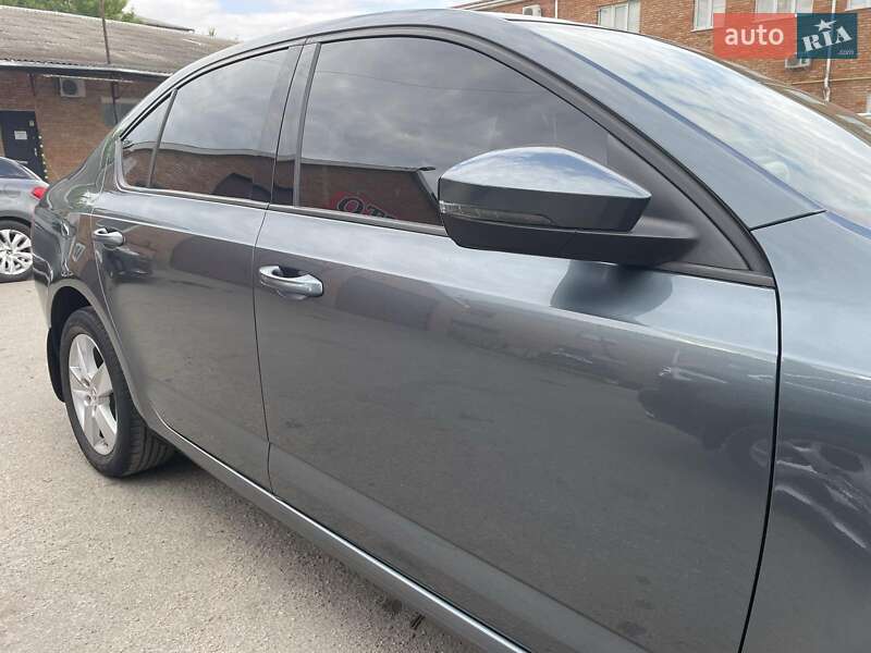 Лифтбек Skoda Octavia 2018 в Кропивницком