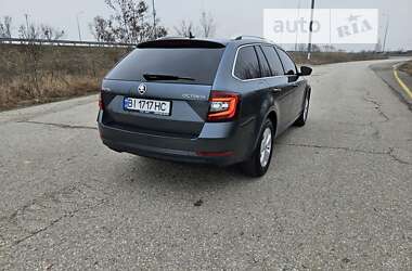 Универсал Skoda Octavia 2019 в Полтаве