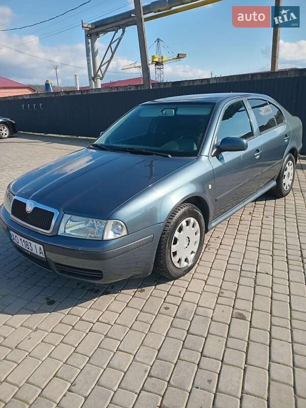 Лифтбек Skoda Octavia 2006 в Мукачево