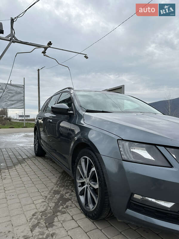 Універсал Skoda Octavia 2017 в Виноградові