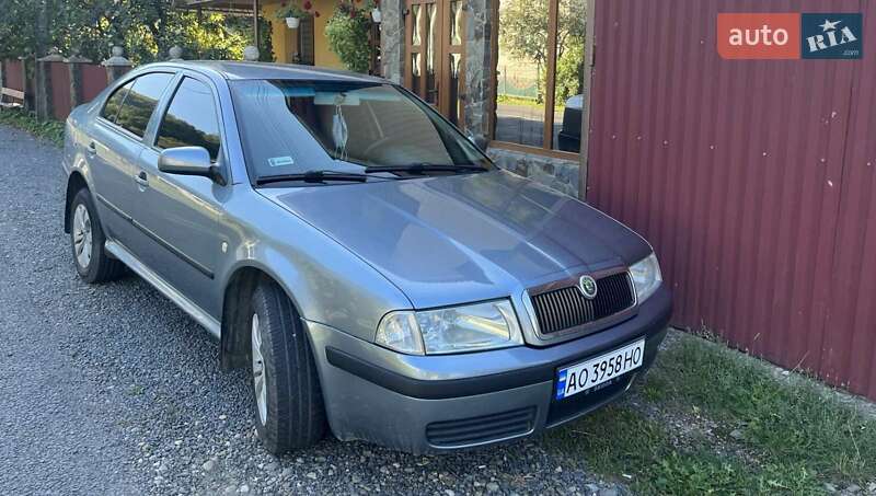 Ліфтбек Skoda Octavia 2005 в Хусті