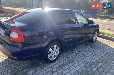 Лифтбек Skoda Octavia 2011 в 