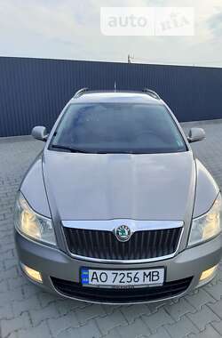 Універсал Skoda Octavia 2011 в Летичіві