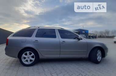 Універсал Skoda Octavia 2011 в Летичіві