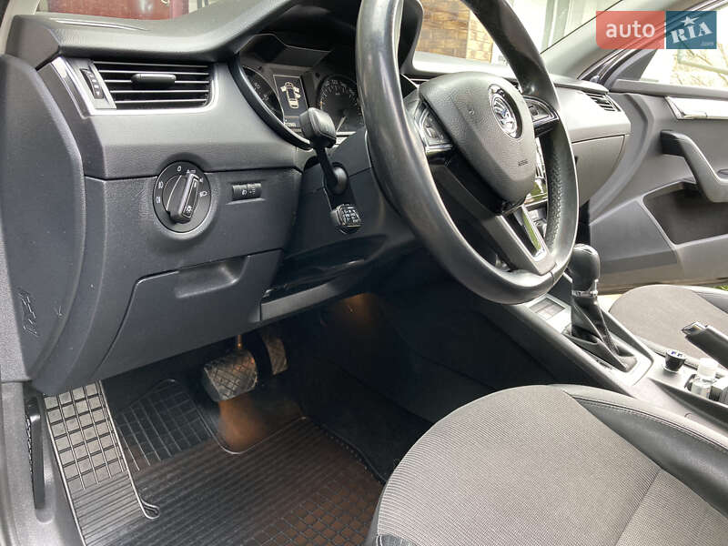 Универсал Skoda Octavia 2015 в Светловодске