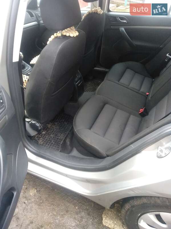 Универсал Skoda Octavia 2006 в Дубно