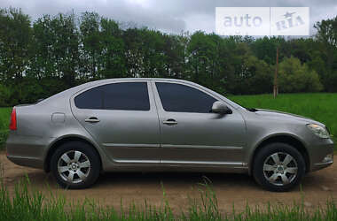 Лифтбек Skoda Octavia 2012 в Львове