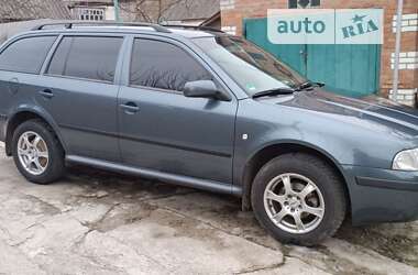 Универсал Skoda Octavia 2006 в Миргороде