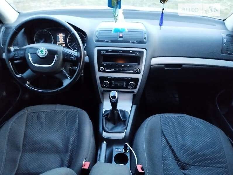 Універсал Skoda Octavia 2012 в Бориславі