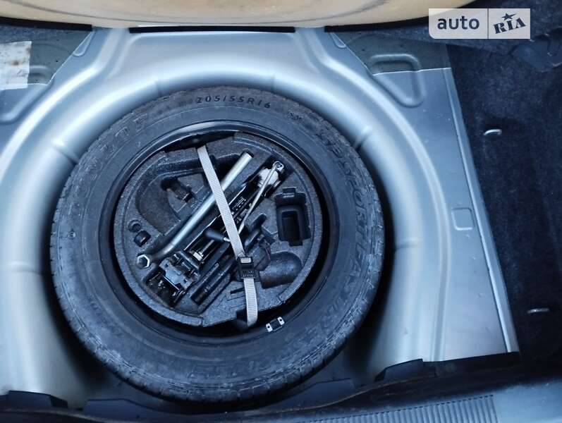 Універсал Skoda Octavia 2012 в Бориславі