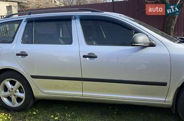 Універсал Skoda Octavia 2011 в 
