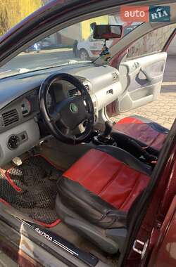 Лифтбек Skoda Octavia 1997 в Рахове