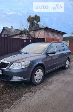 Універсал Skoda Octavia 2010 в Житомирі