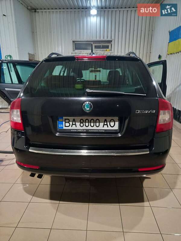 Універсал Skoda Octavia 2011 в Кропивницькому