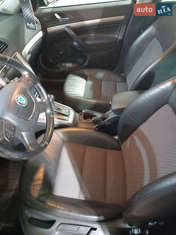 Універсал Skoda Octavia 2011 в Кропивницькому