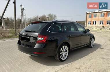 Универсал Skoda Octavia 2019 в Львове