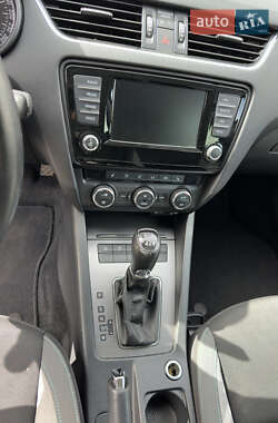 Универсал Skoda Octavia 2016 в Сумах