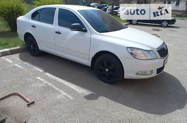 Ліфтбек Skoda Octavia 2010 в Запоріжжі