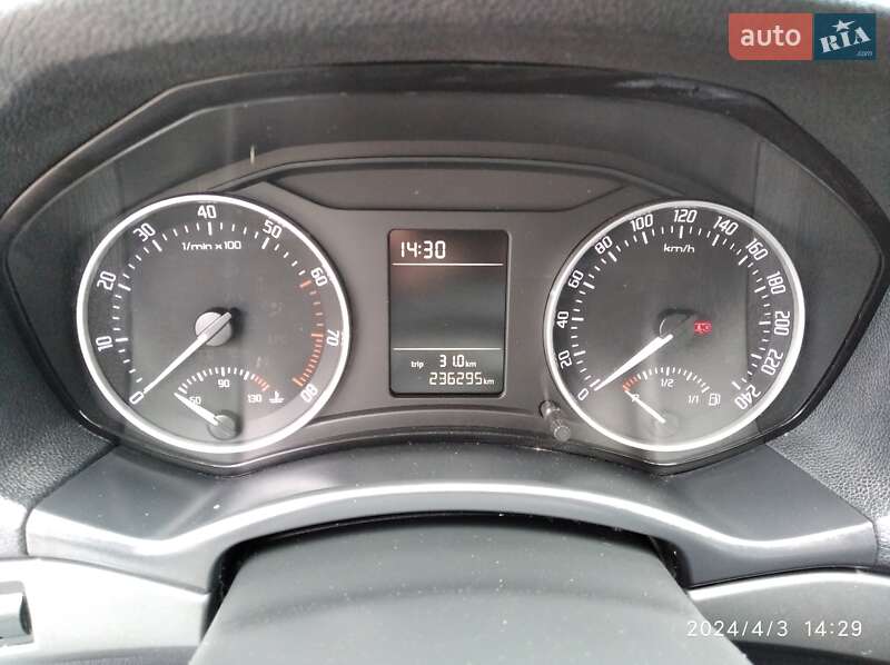 Універсал Skoda Octavia 2010 в Кропивницькому