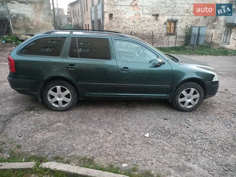 Универсал Skoda Octavia 2005 в Львове