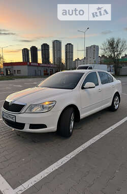 Седан Skoda Octavia 2011 в Киеве