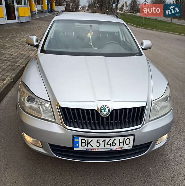 Універсал Skoda Octavia 2012 в Рівному фото 2 Універсал Skoda Octavia 2012 в Рівному