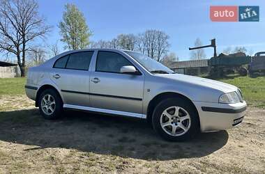 Лифтбек Skoda Octavia 2008 в 
