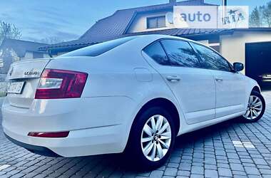 Лифтбек Skoda Octavia 2014 в Тячеве