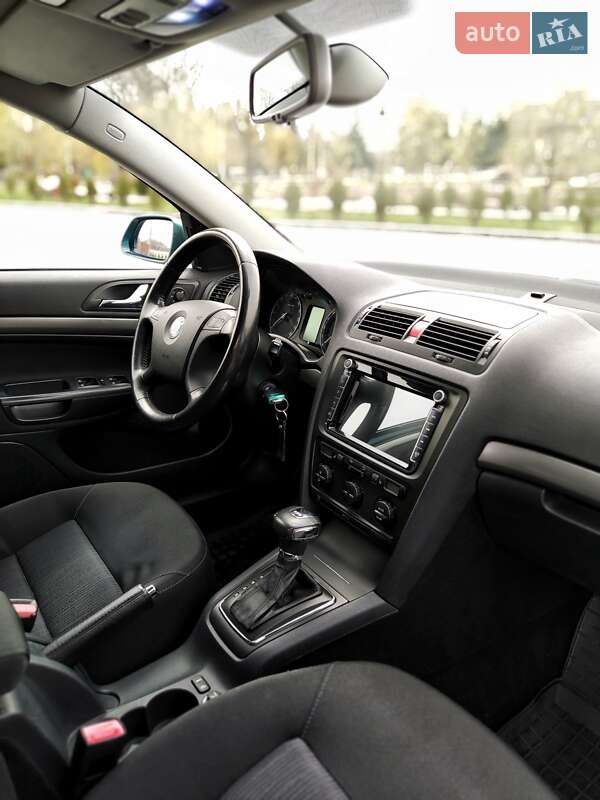 Універсал Skoda Octavia 2007 в Хмільнику