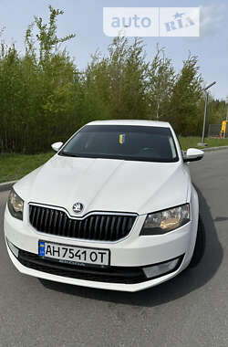 Лифтбек Skoda Octavia 2015 в 