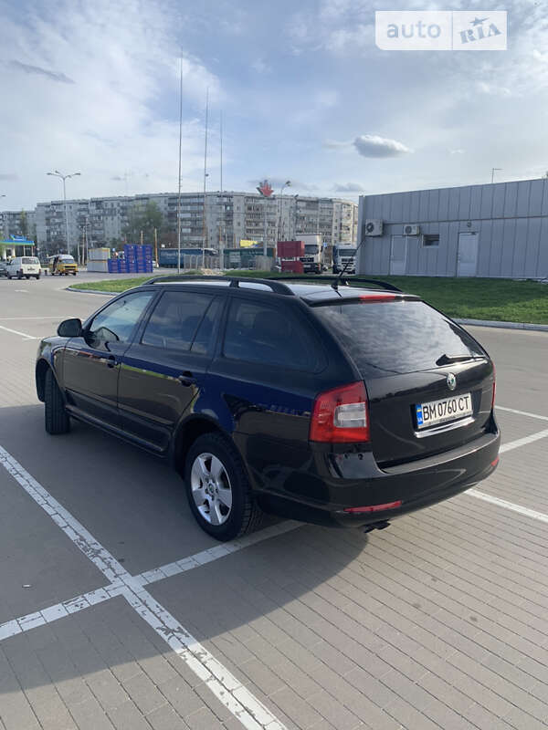 Універсал Skoda Octavia 2009 в Сумах