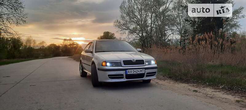 Ліфтбек Skoda Octavia 2006 в Харкові