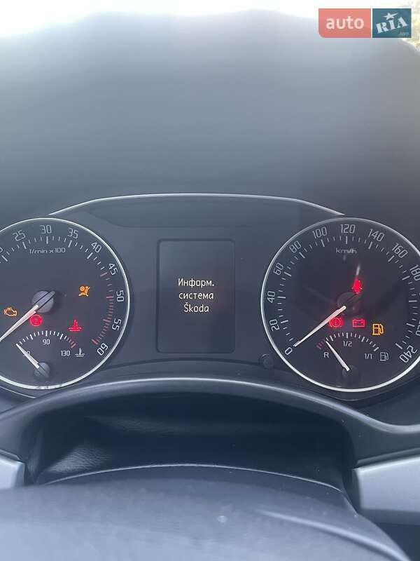 Універсал Skoda Octavia 2009 в Ірпені