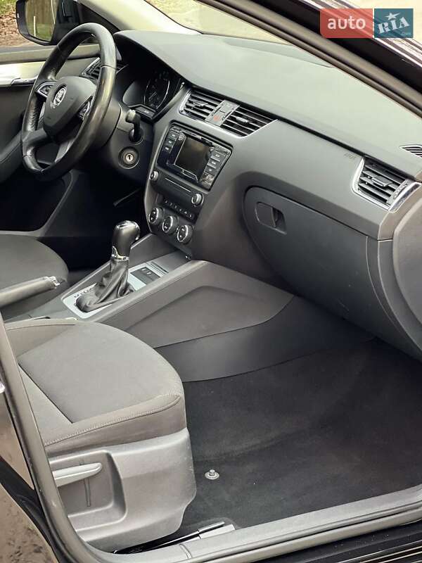 Універсал Skoda Octavia 2014 в Луцьку