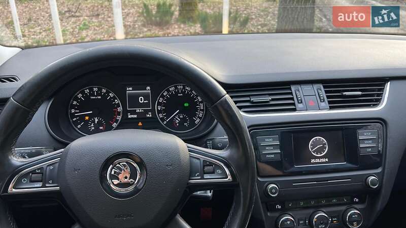 Універсал Skoda Octavia 2014 в Луцьку