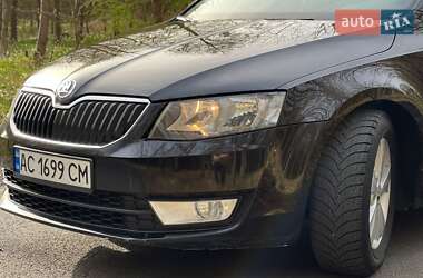 Універсал Skoda Octavia 2014 в Луцьку
