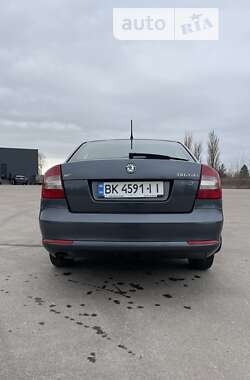 Лифтбек Skoda Octavia 2011 в Ровно