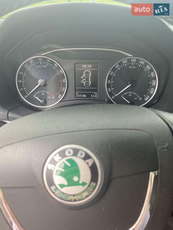 Лифтбек Skoda Octavia 2010 в Теплике