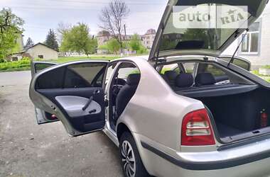 Ліфтбек Skoda Octavia 2006 в Галичі