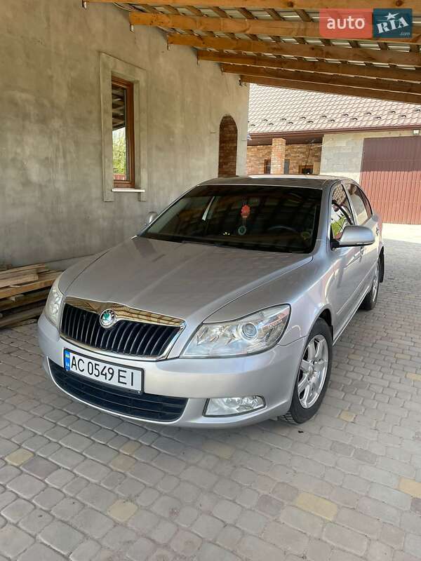 Ліфтбек Skoda Octavia 2011 в Володимирі