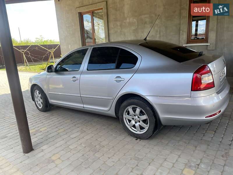 Ліфтбек Skoda Octavia 2011 в Володимирі