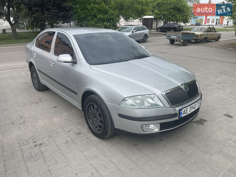 Ліфтбек Skoda Octavia 2007 в Новомосковську